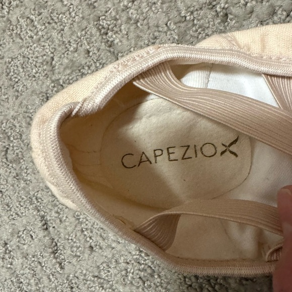 Capezio Beige Ballet Flats with Elastic Straps - Picture 3 of 3